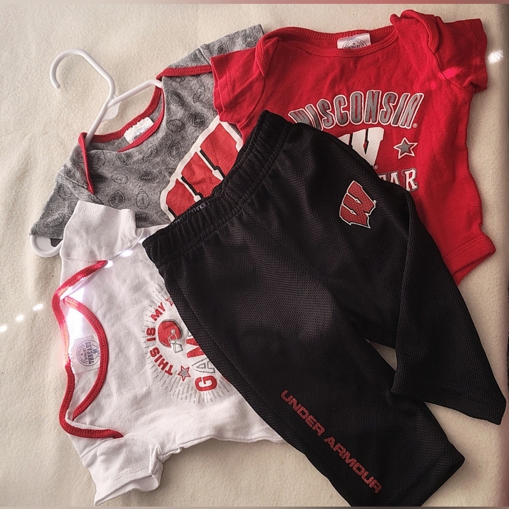 Wisconsin Badgers Sports Team Lot Bodysuits Pants Under Armour Size 3-6 Months
